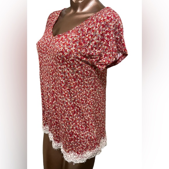 Nwot Rewind Lace Trim Top - Picture 3 of 7